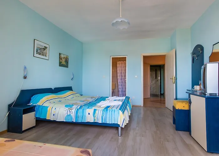 招待所 ,, Ekaterina